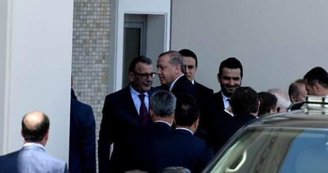 Sümeyye Erdoğan ve Selçuk Bayraktar'ın düğününden ilk kareler